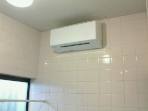 浴室暖房乾燥機　ドライホット