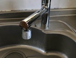 台所水栓