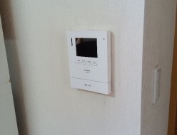 インターホン