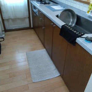 台所収納扉